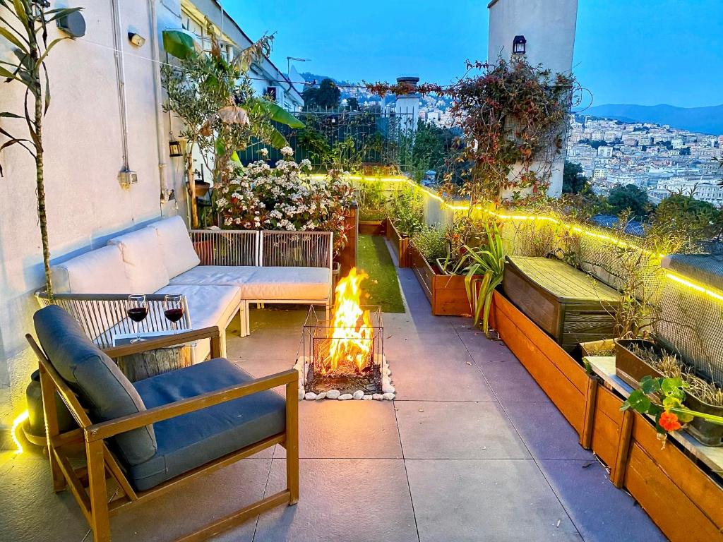 Terrazza su Genova - 300sqm Rooftop Penthouse w Sea & City Views - Close to Aquarium - 5