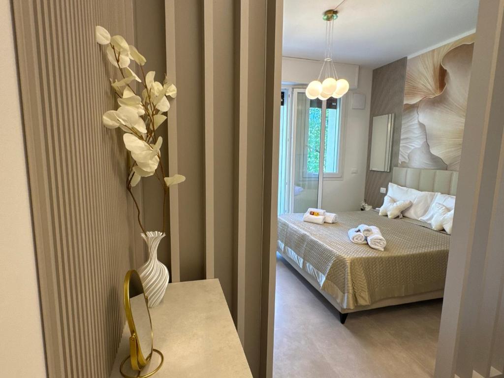 Golden Charme Suite - 4
