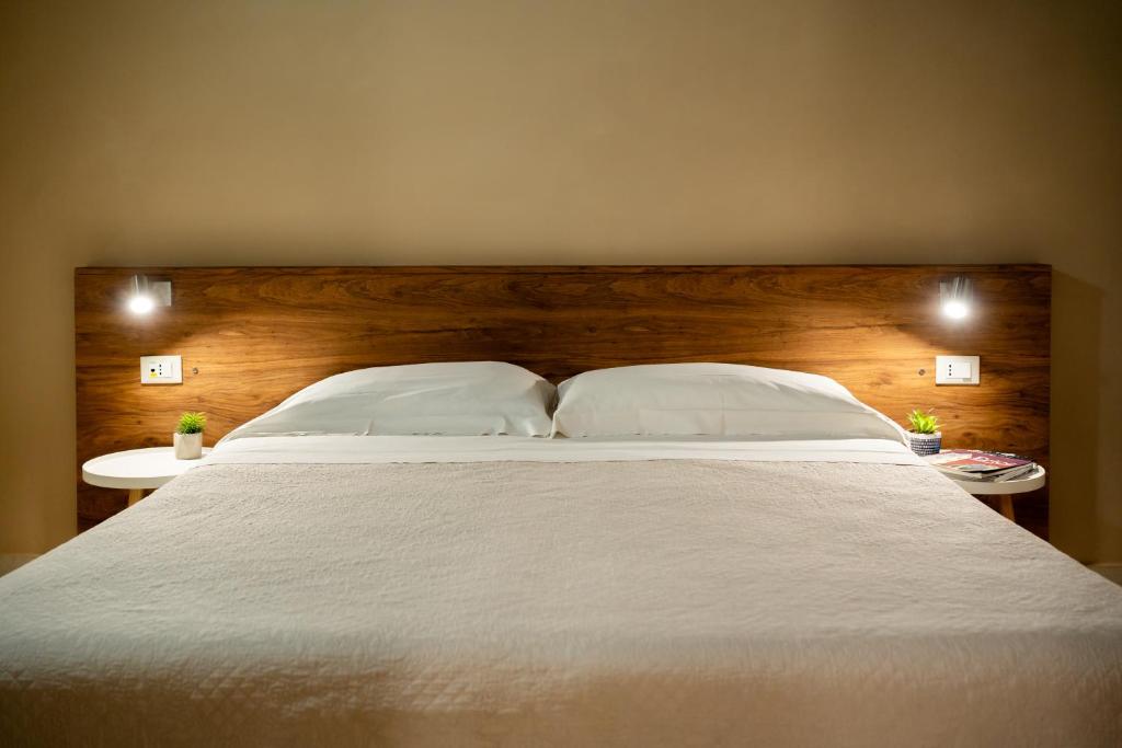 Porta delle Botteghelle — Hotel rooms in Trapani, Sicily