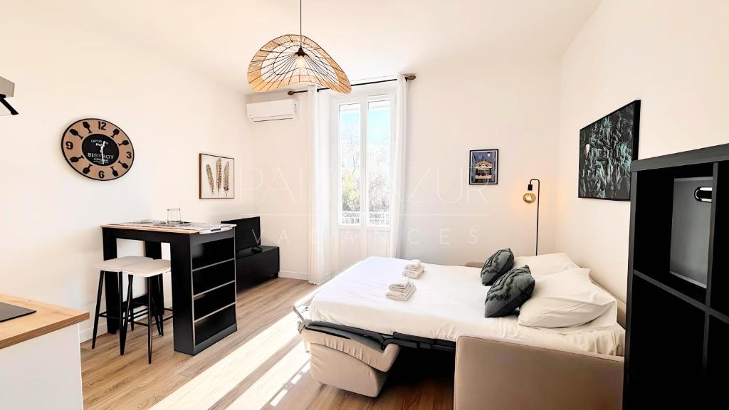 Proche gare, 5 min Plage du Midi, Studio - balcon - Palmazur Vacances - 2