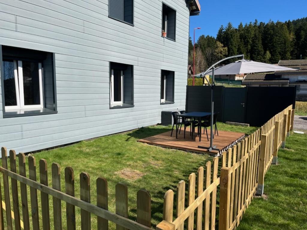 Appartement cosy avec jardin clôturé et barbecue - 3