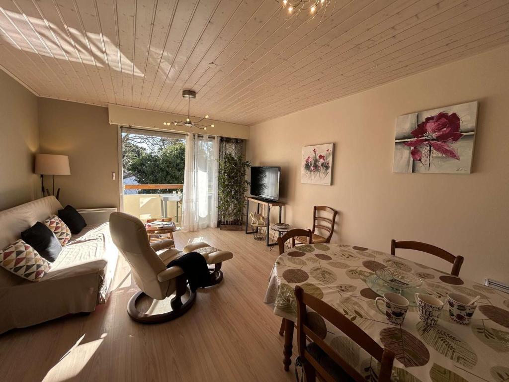 Appartement confortable proche plage avec balcon - Saint-Jean-de-Monts, 2 chambres, parking inclus - FR-1-224C-245 - 2