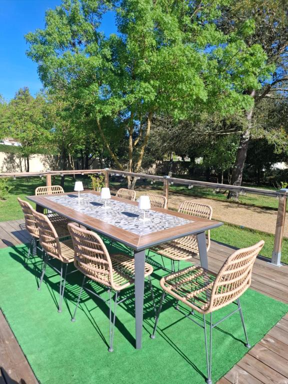 Le Mas Victoria - Chambres d'hôtes avec table d'hôtes-Parking privé ferme - 3