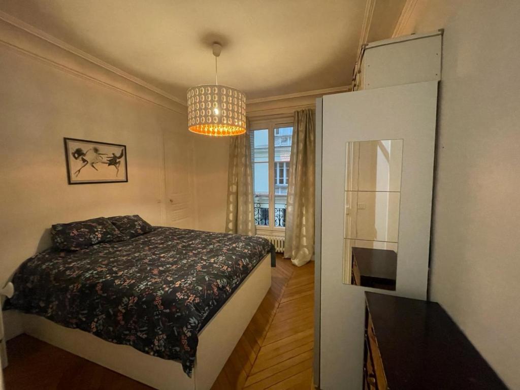 Grand Appartement à 2 pas des Champs Elysées - 3