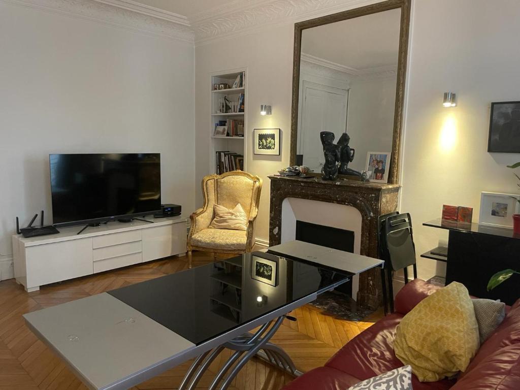 Grand Appartement à 2 pas des Champs Elysées - 5