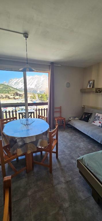 Studio lumineux et cosy avec vue montagne 7è étage - 2