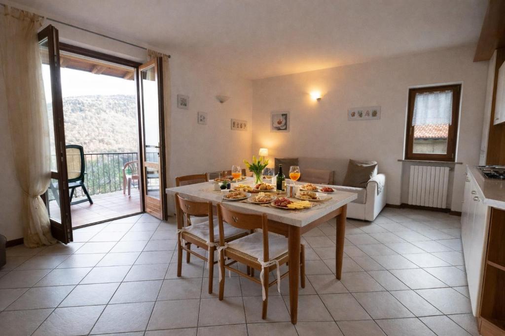Appartamento Michela 2 by Theater Home - 2