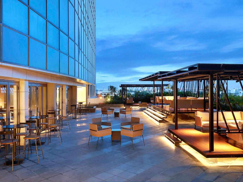 Bar/lounge