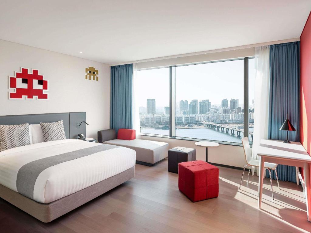 首尔龙山宜必思风尚大使酒店 (ibis Styles Ambassador Seoul Yongsan)