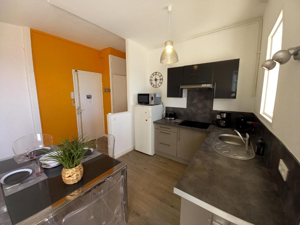 Royan - VUE MAGIQUE pour cet APPARTEMENT au 1er étage - Résidence du Golf - 5