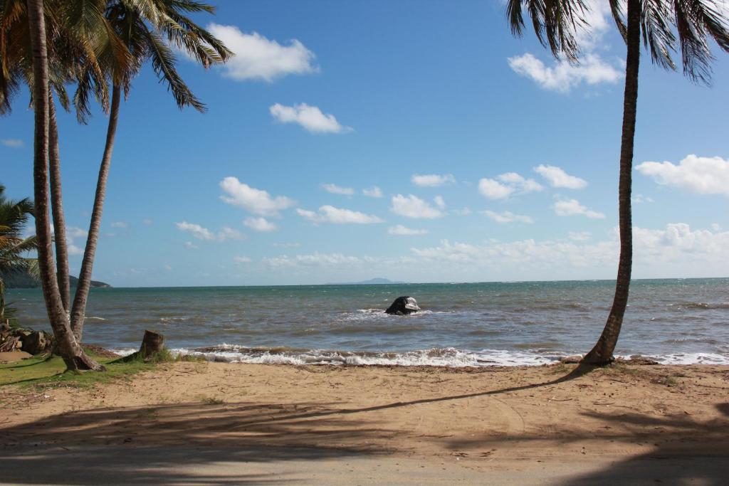 Hotel Lucia Beach photo