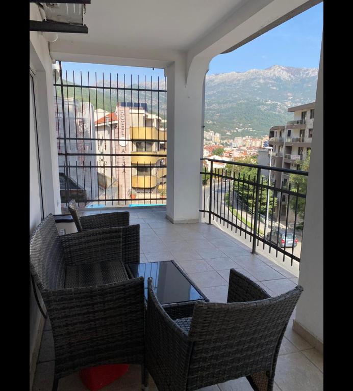 Budva centar - 3