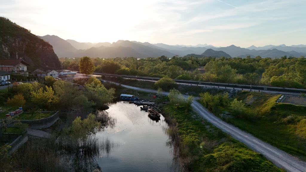 Luxury House Petrovic - Vranjina Skadar Lake - 3