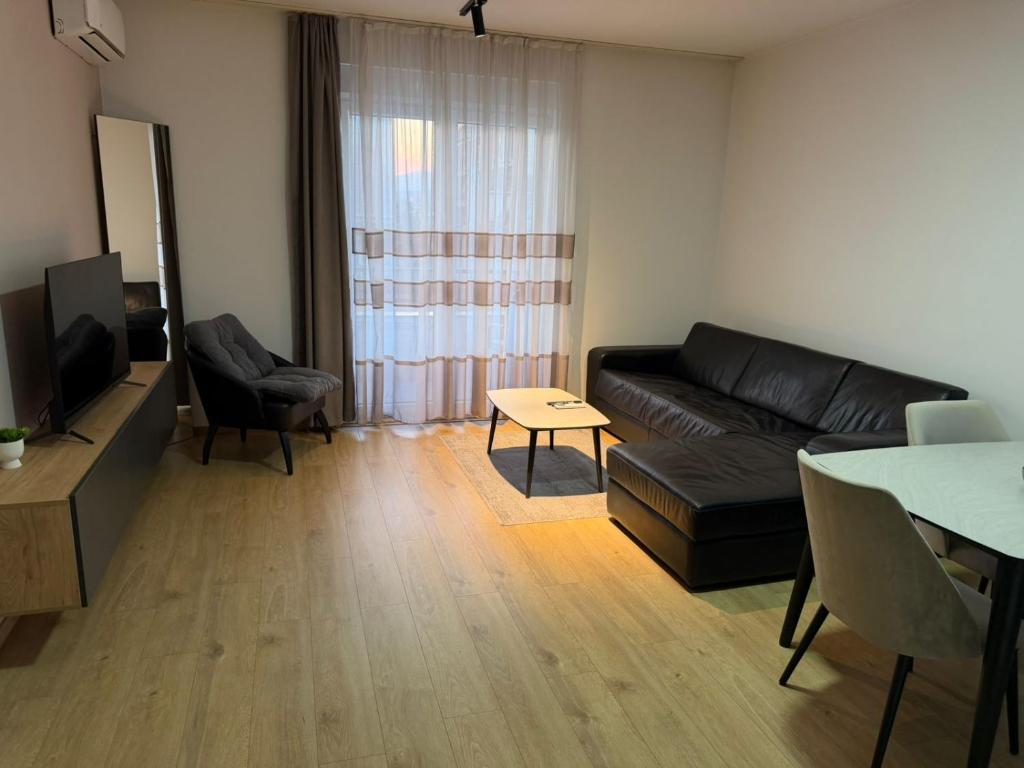City Nest Podgorica with Free Parking - 4