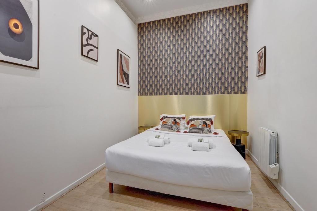 Luminous apartment in Champs-Elysees - 3