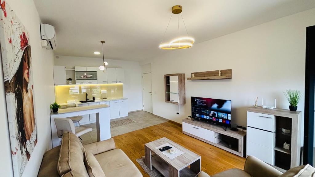 Apartment 501 - 5