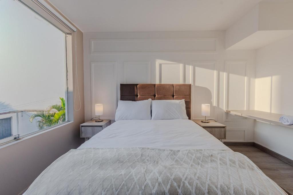 Modern two-bedroom apt with park views San Isidro - 3