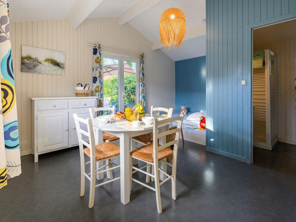 Chalet accueillant animaux - 4 pers. - API-1-52-2423 - 2