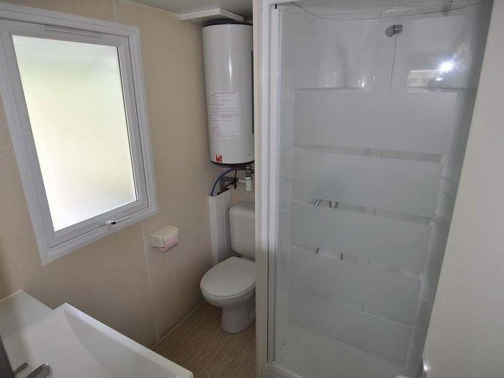 Mobil home, animaux acceptés - 2 pers. - API-1-52-2415 - 5