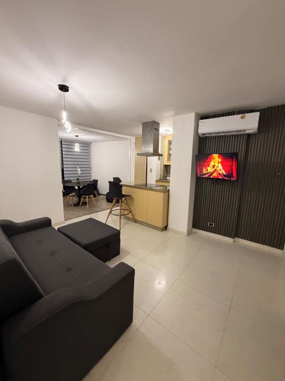 Homeway Moderno & Exclusivo en el Corazón de Las Mercedes - 1