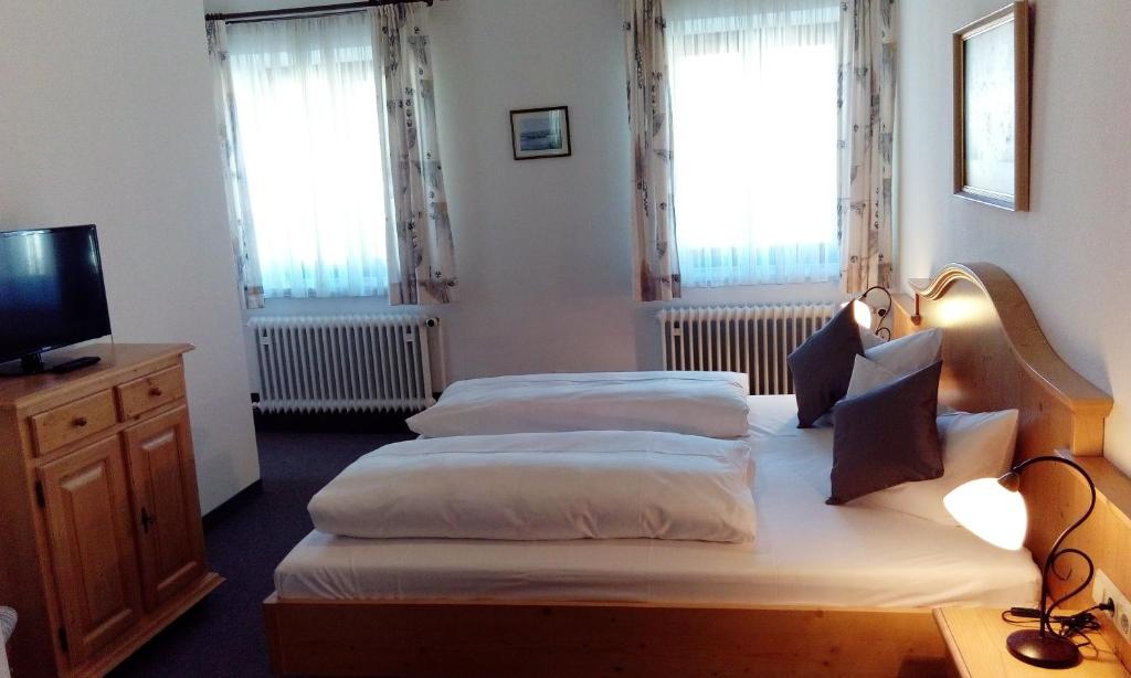 Hotel Pension Lindenhof Prien Hotel Pension Lindenhof Prien