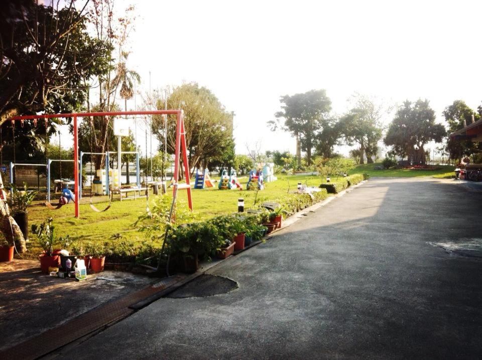 蔬菜爸爸民宿 (Veggie Papa Bed and Breakfast)