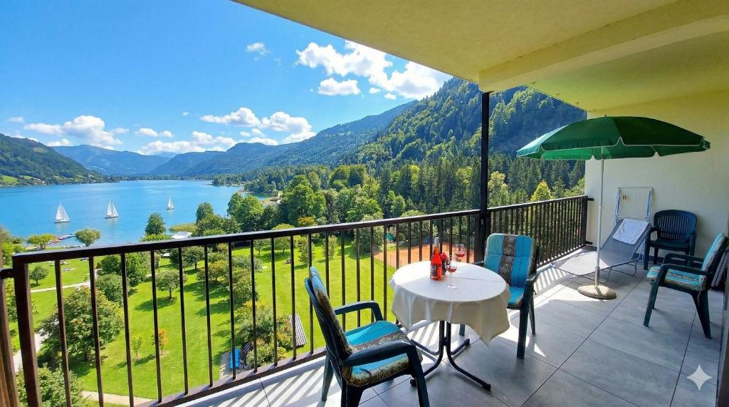 LB1 Seeblick Appartement Haus Landskron mit direktem Seezugang am Ossiachersee - 4