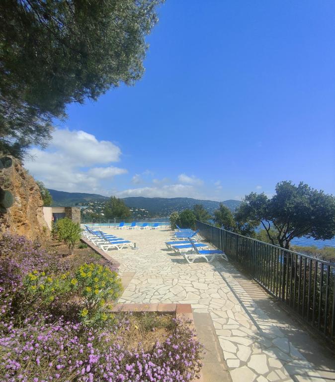 le Lavandou Pramousquier Un coin de paradis 3 étoiles,entre mer et forêt - 4