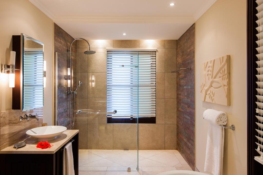 PRIVATE SEA VIEW VILLA Eden Island photo