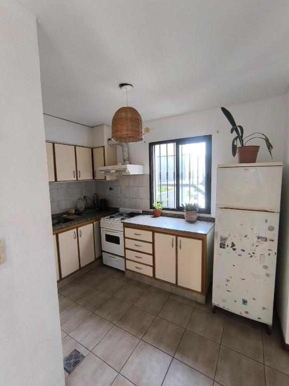 Departamento 5 p zona Parque y Aristides - 2