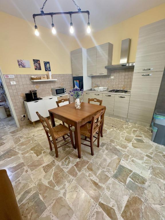 Sotto i Monti House - 2