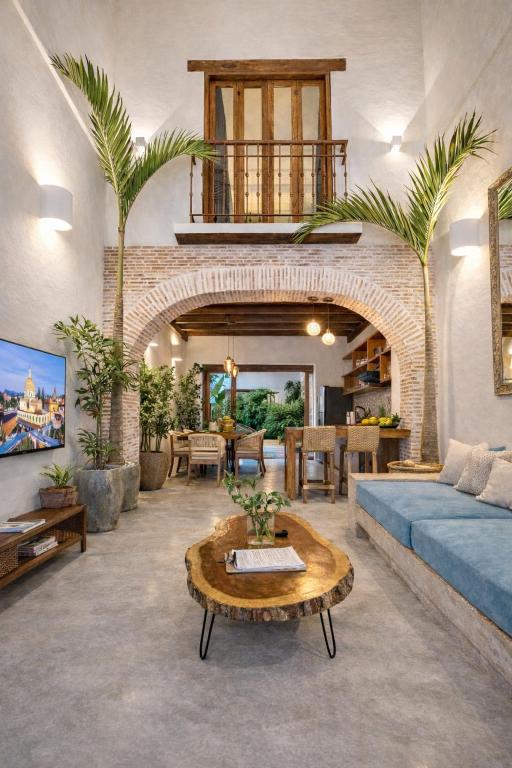 Casa Coco 1680 Colonial & Art House In Old City - Pool - Jasussi - View - 3