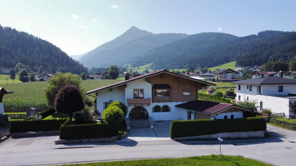 Das Landhaus - Großzügiges Ferienhaus in Altenmarkt - 1
