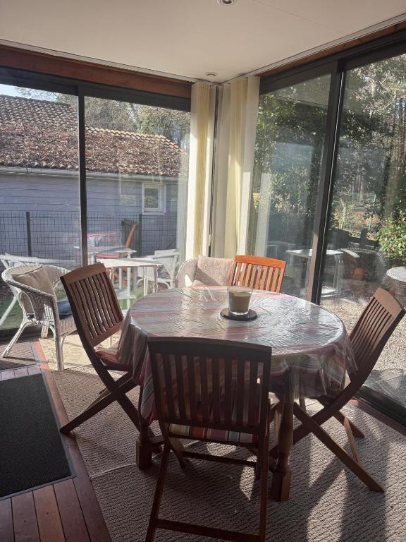 Chalet in Khelus with a quiet veranda & nature - 1