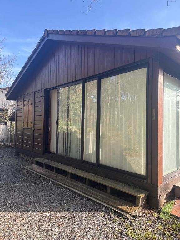Chalet in Khelus with a quiet veranda & nature - 2