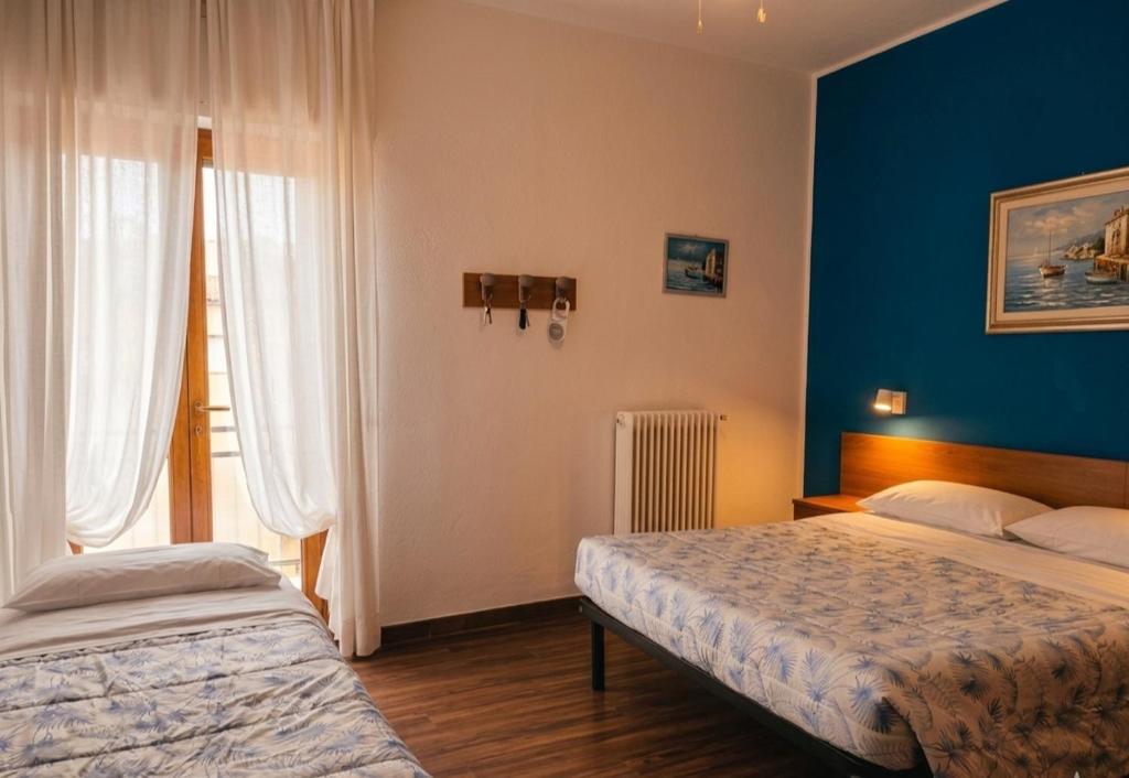 Hotel Luisa - 2
