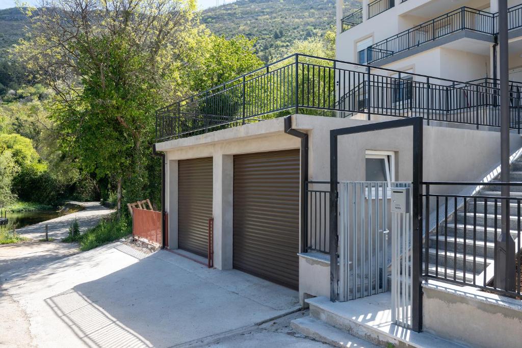 Apartman Lušac 1 - 2