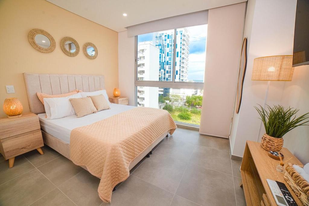 Luxury 2BR - Ocean View - Playa Salguero - 2