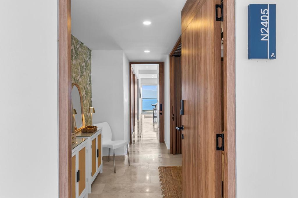 Casa Corazon at Harbor 171 North Tower - 1