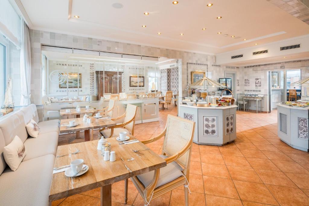 Food and beverages, Hotel Wiking Sylt in Sylt Ost