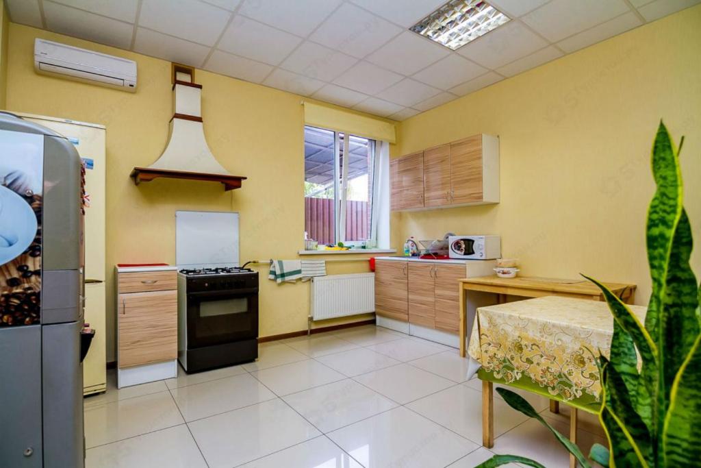 Smart People Eco Hotel