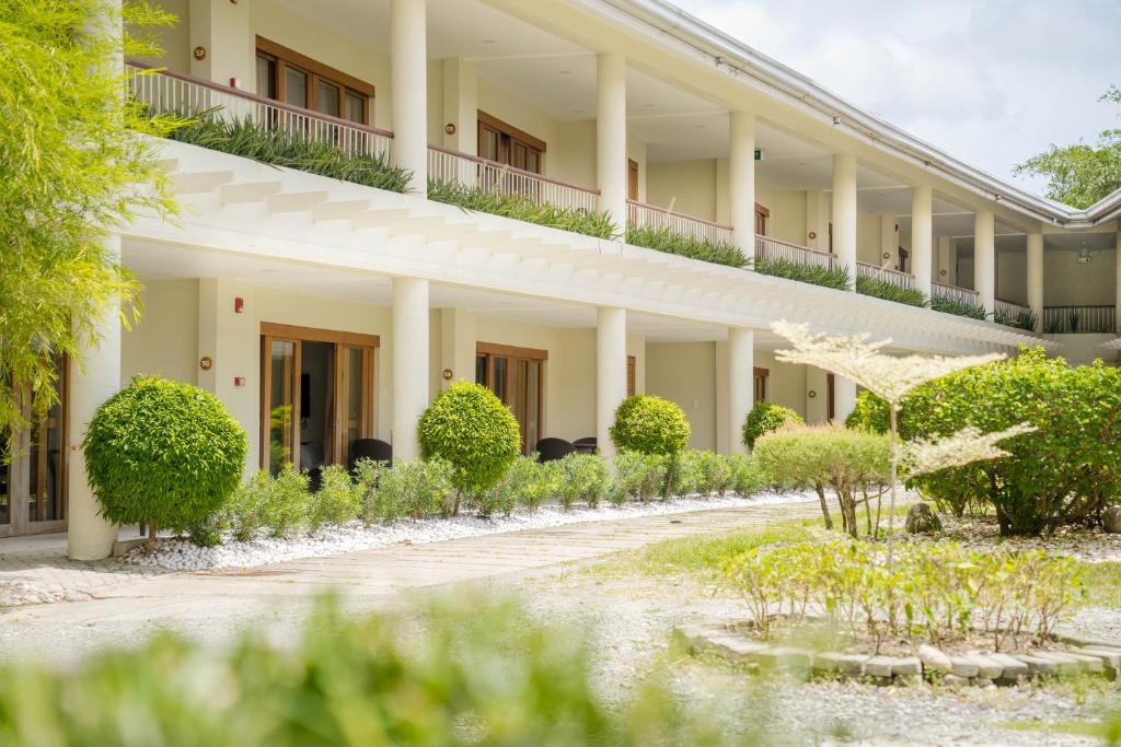 アルモント インランド リゾート (Almont Inland Resort)