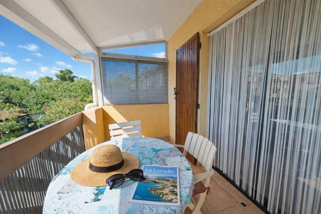 LAL310-015D Studio 4 couchages La londe les maures - 1