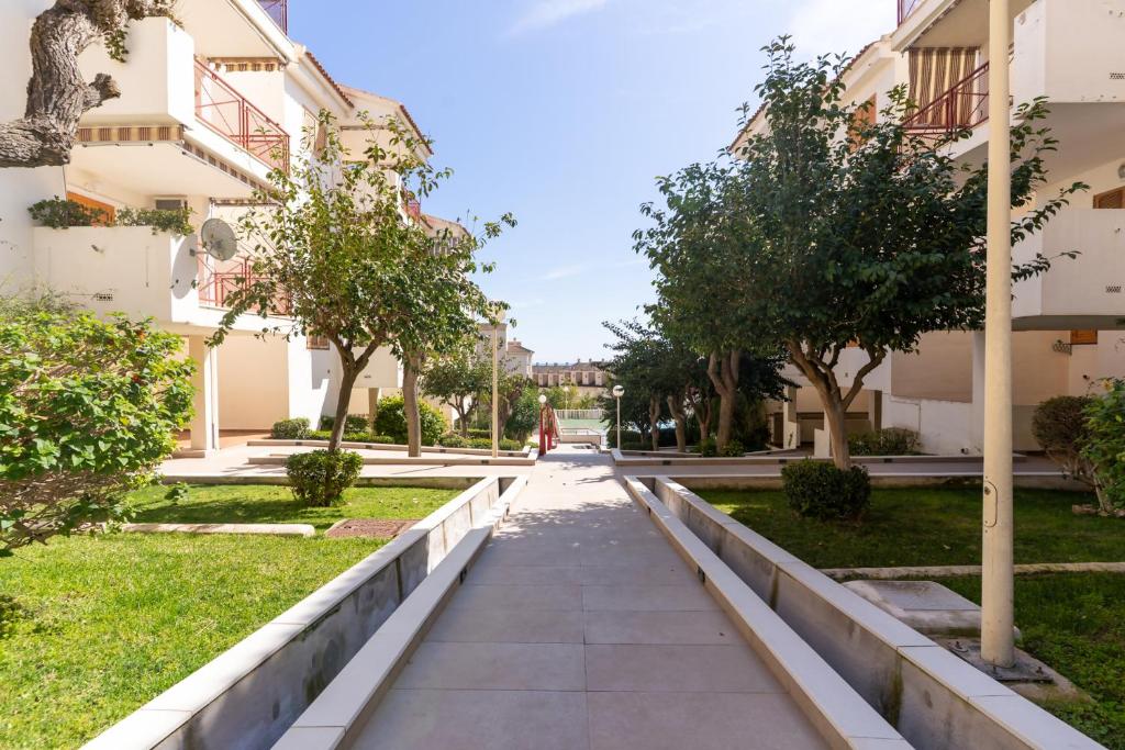 rentafive - Piscina - Parking - Playa - 3