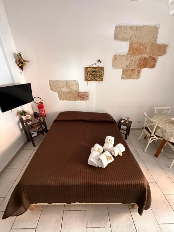 NoemiSabry - Comfort Studio Bari - 1