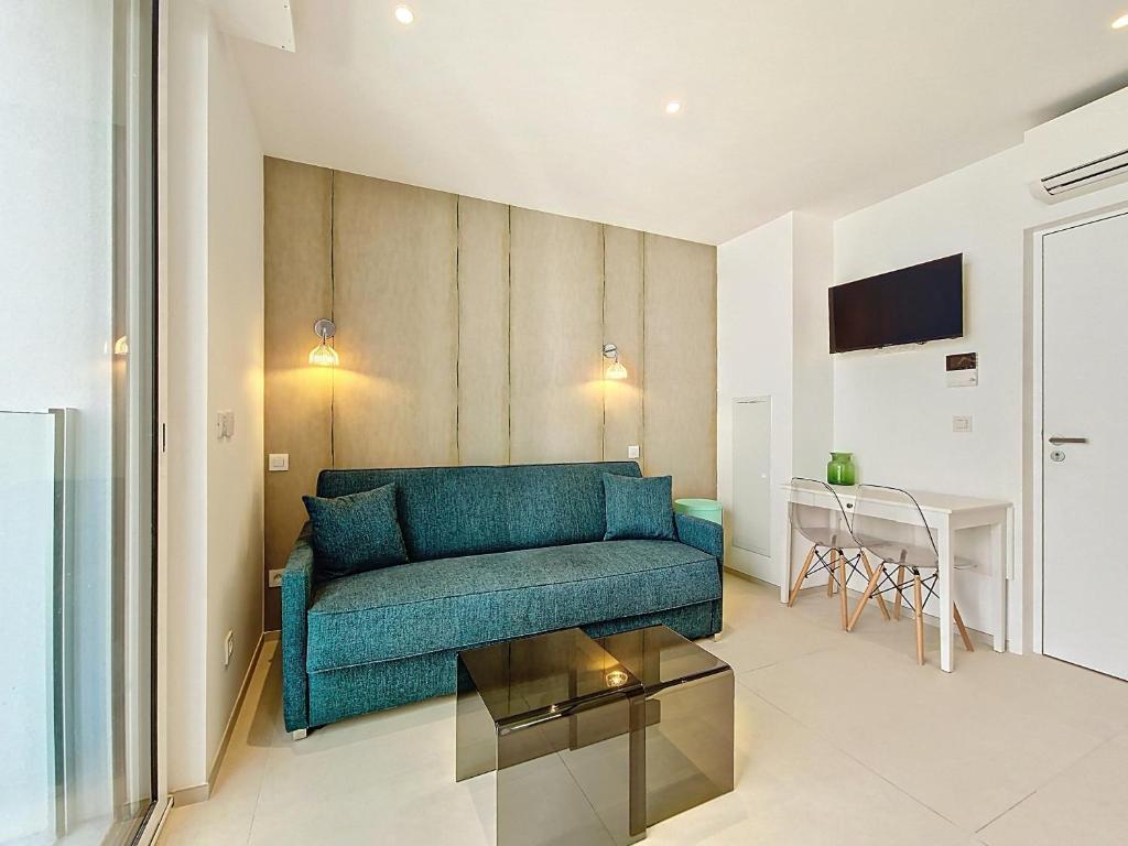 Nestor&Jeeves - JULIANNA EMERAUDE - Central Nice, AC, Walk to beach - 3