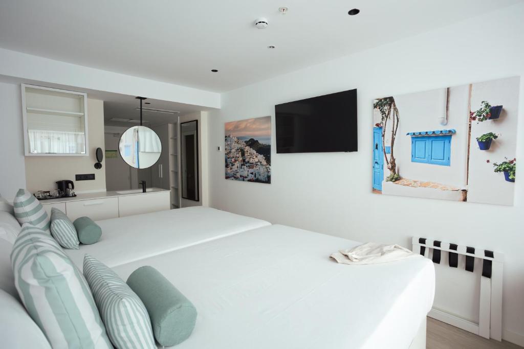 Hotel Villa España — Hotel rooms in Benidorm, Valencian Community