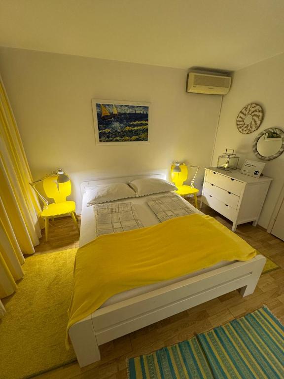 Yellow Lily Mostar Apartman - 4