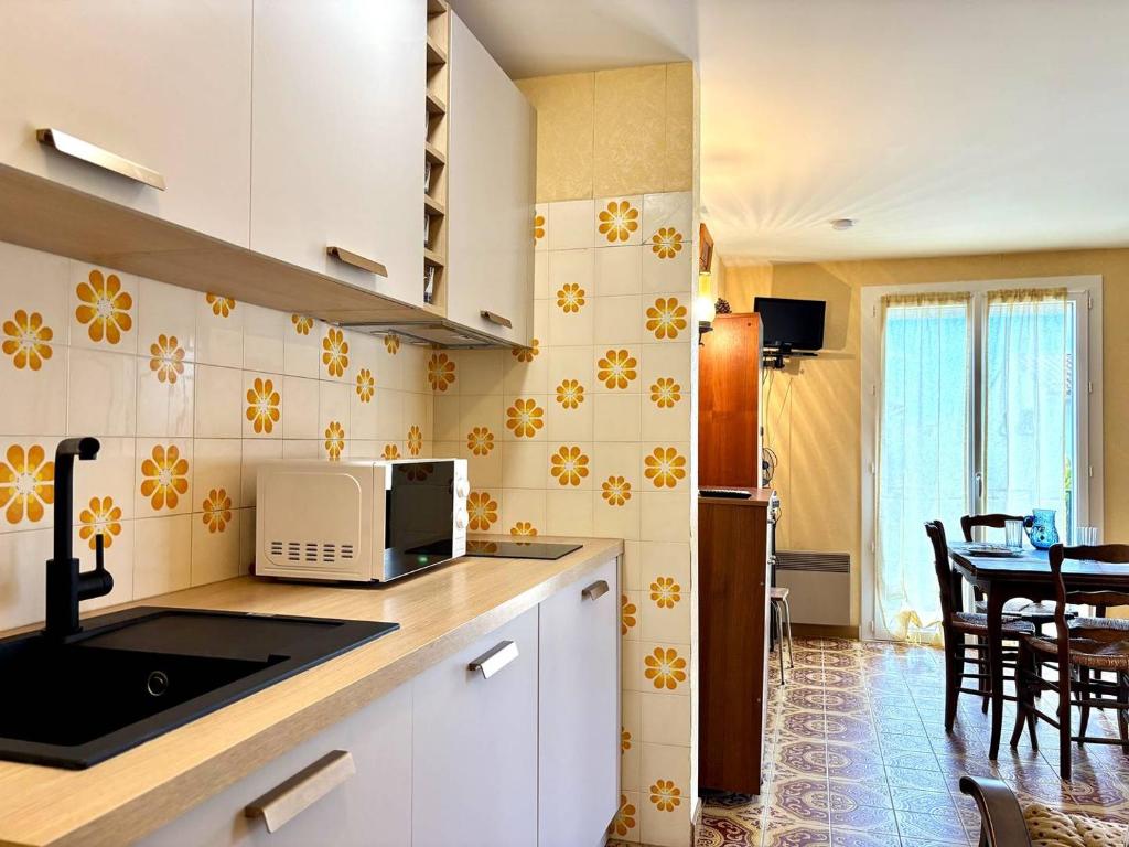 LAL240-033 Appartement Studio 1 couchages - La Londe Les Maures - 3