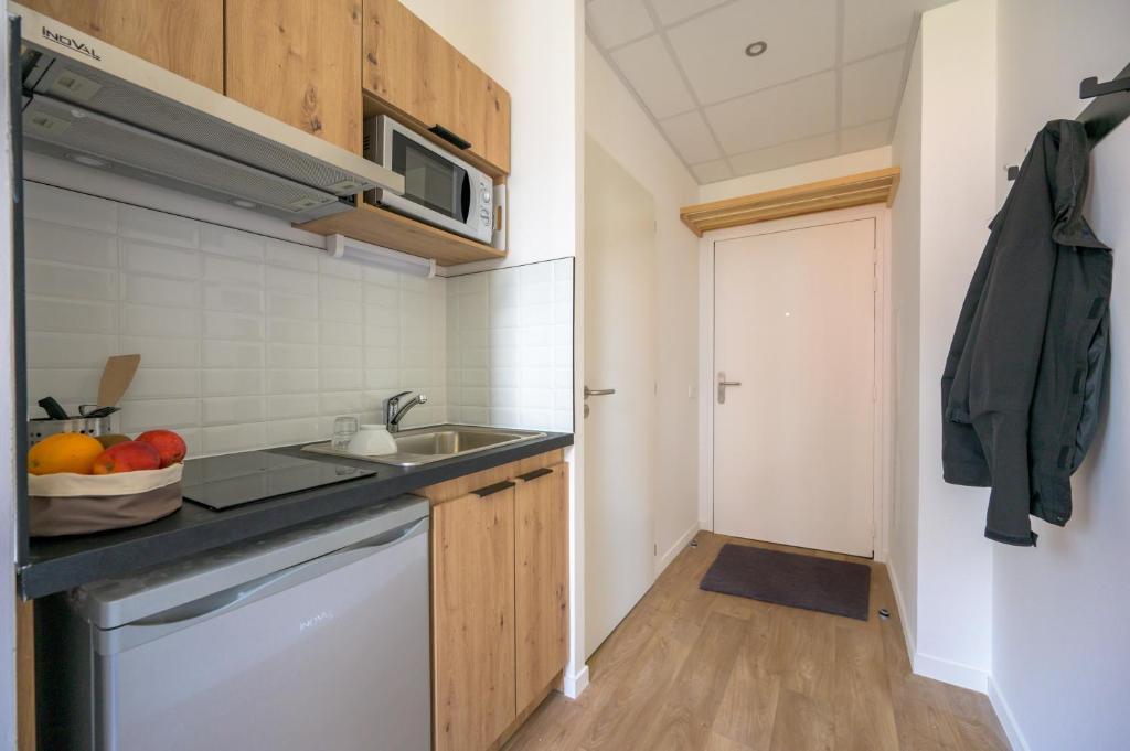 Nemea Appart Hotel Coliseum Amiens Centre - 5